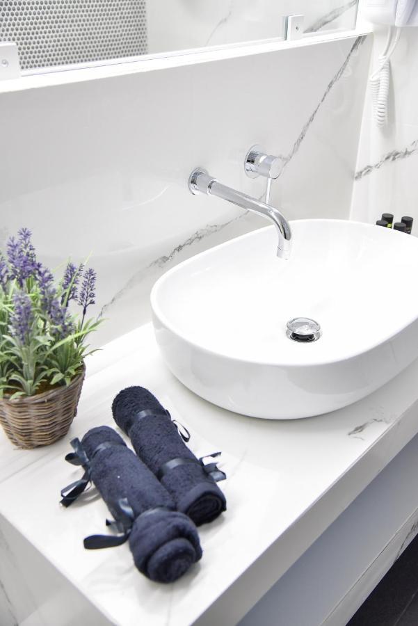 Central44 Yolo Casual Suite Atény Exteriér fotografie
