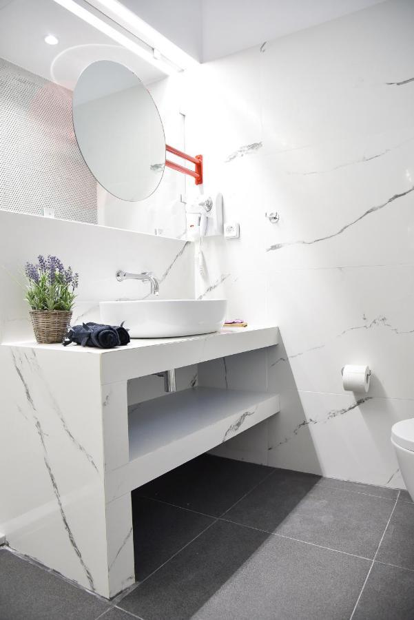 Central44 Yolo Casual Suite Atény Exteriér fotografie